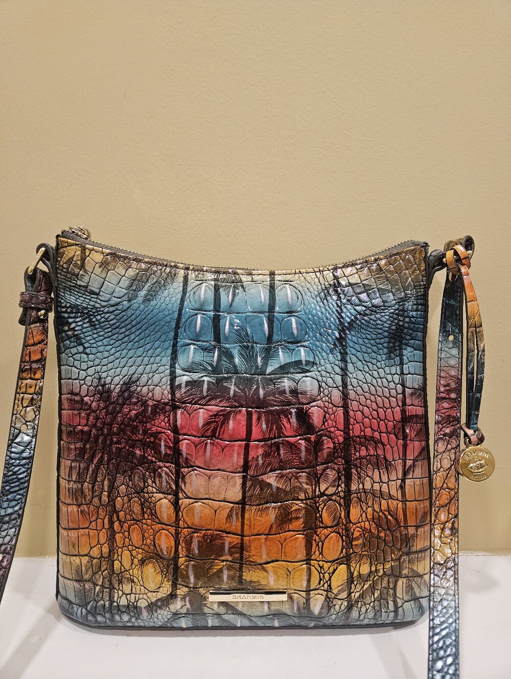 Brahmin RARE Katie Crossbody Bag - Luau - Picture 4 of 13